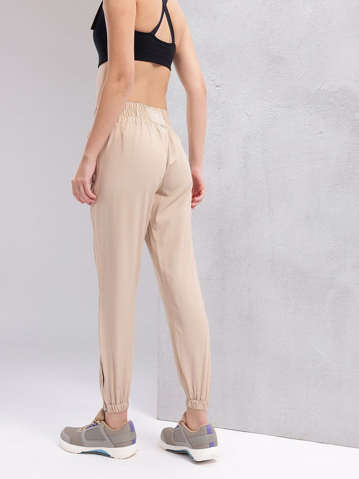 HRX by Hrithik Roshan Woman Rapid-Dry Training Joggers
