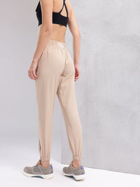 HRX by Hrithik Roshan Woman Rapid-Dry Training Joggers