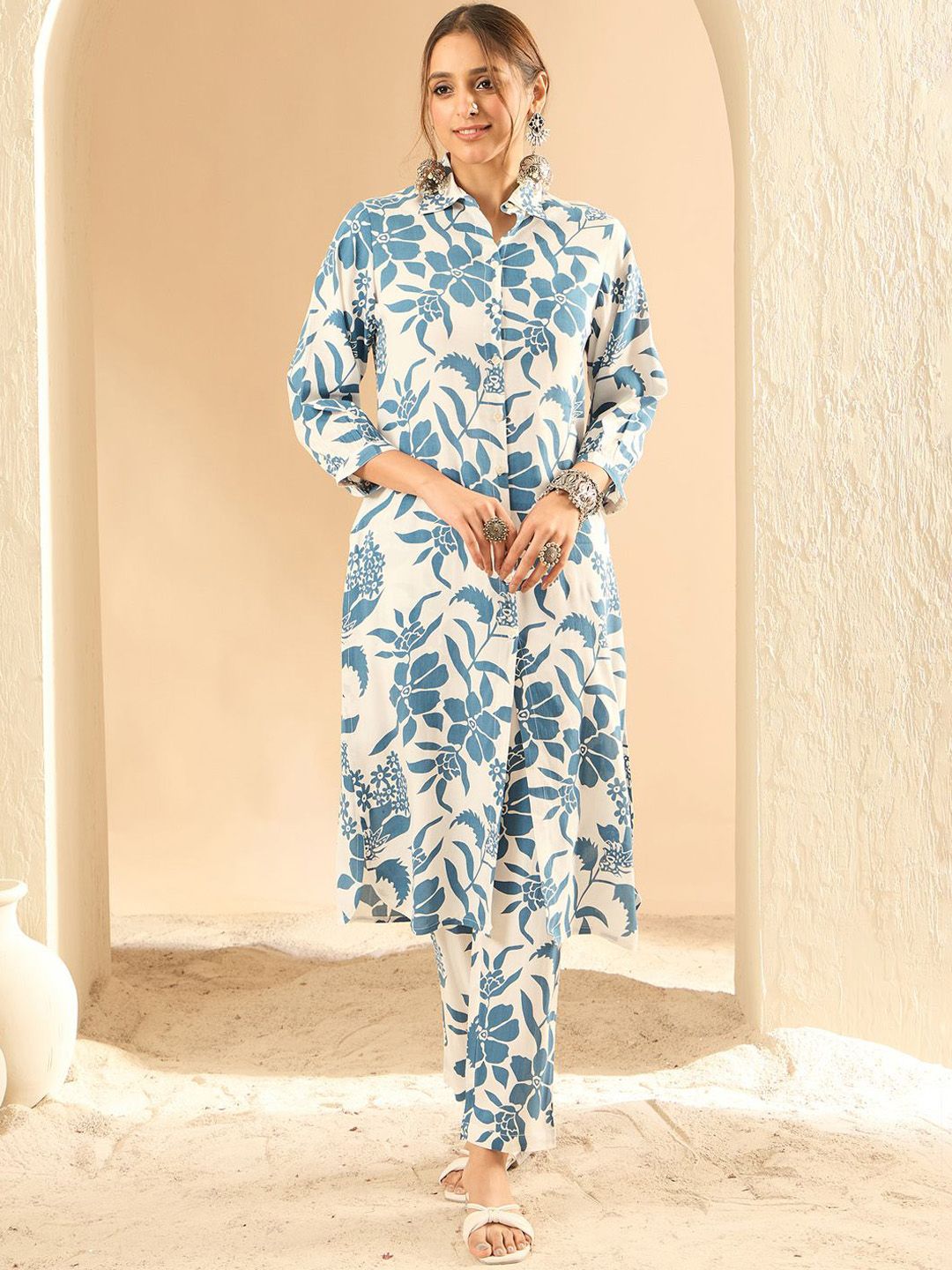 Indo Era Women Floral Printed Regular Kurta with Trousers
