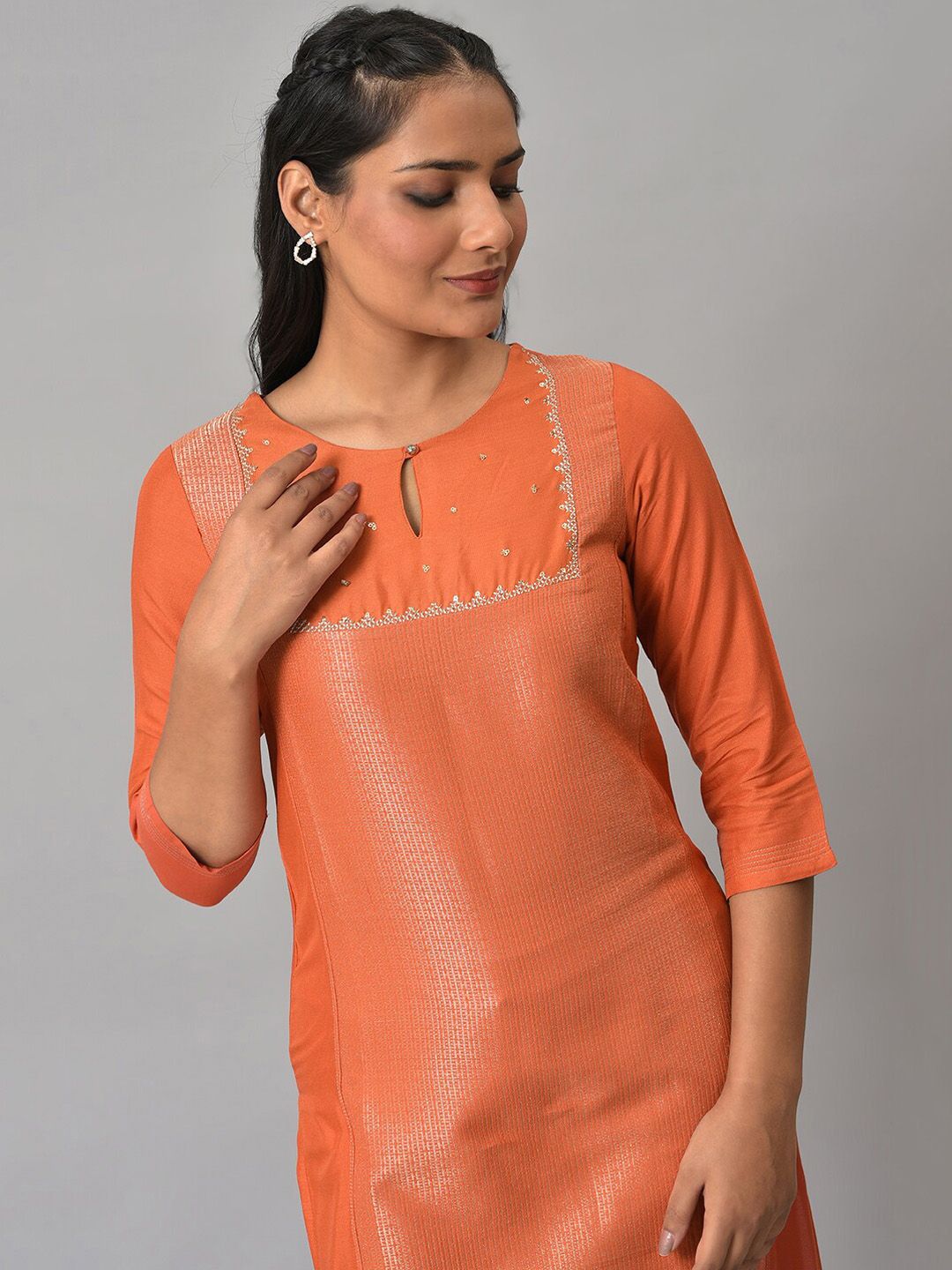 W Embellished Keyhole Neck Three-Quarter Sleeves Embellished Cotton Kurta