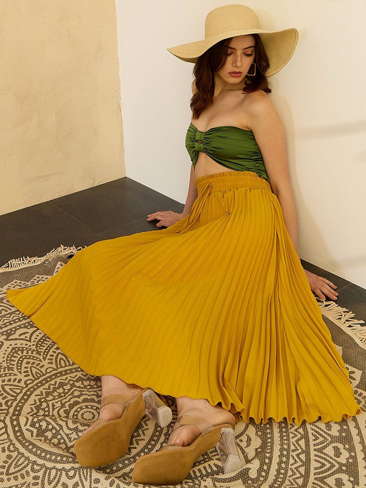 Berrylush Yellow High-Rise Accordion Pleat Flared Midi Skirt