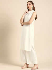 Anouk Women Solid Round Neck Pure Cotton Kurta