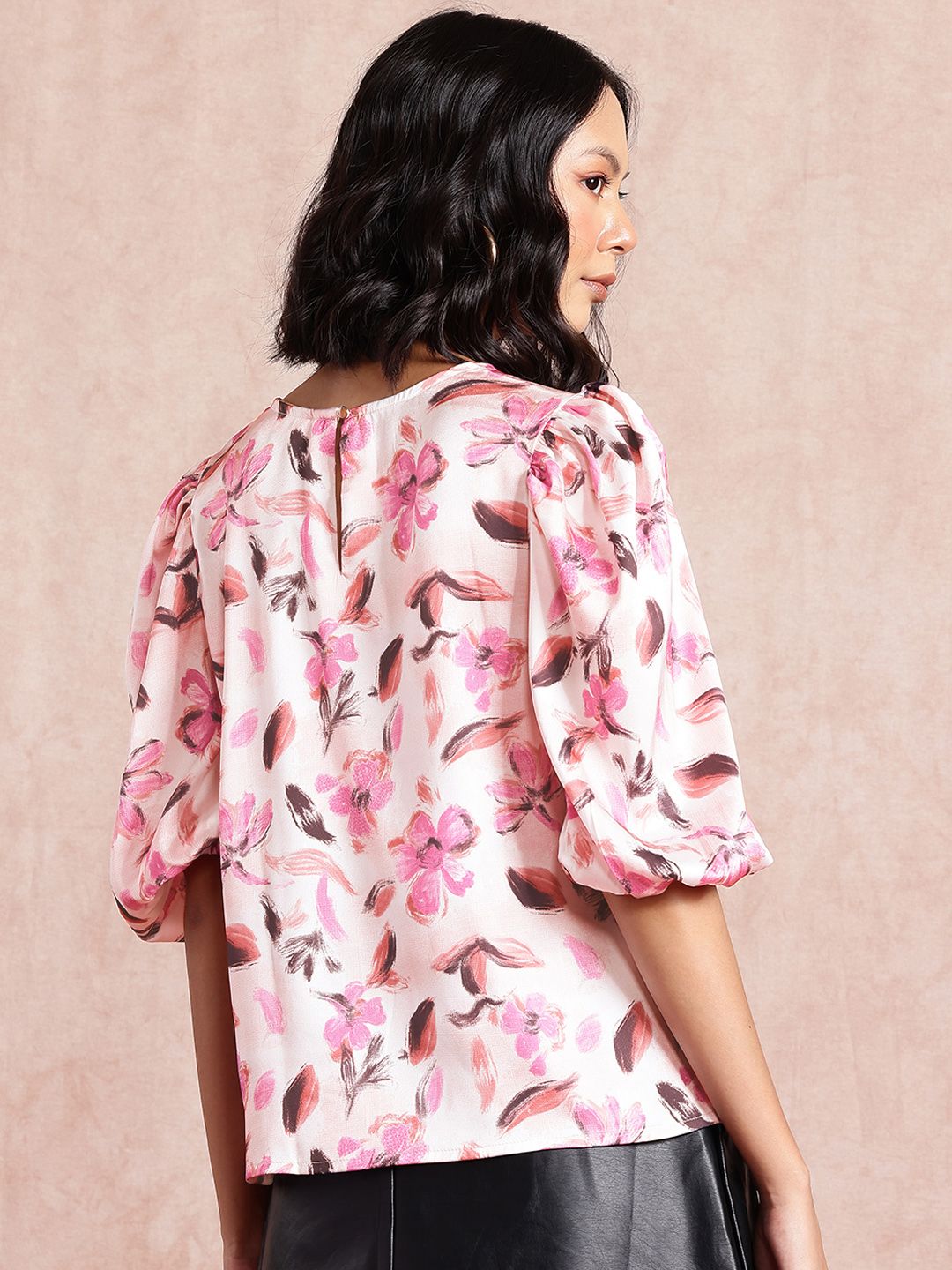 all about you Satin-Finish Floral Print Puff Sleeves Top