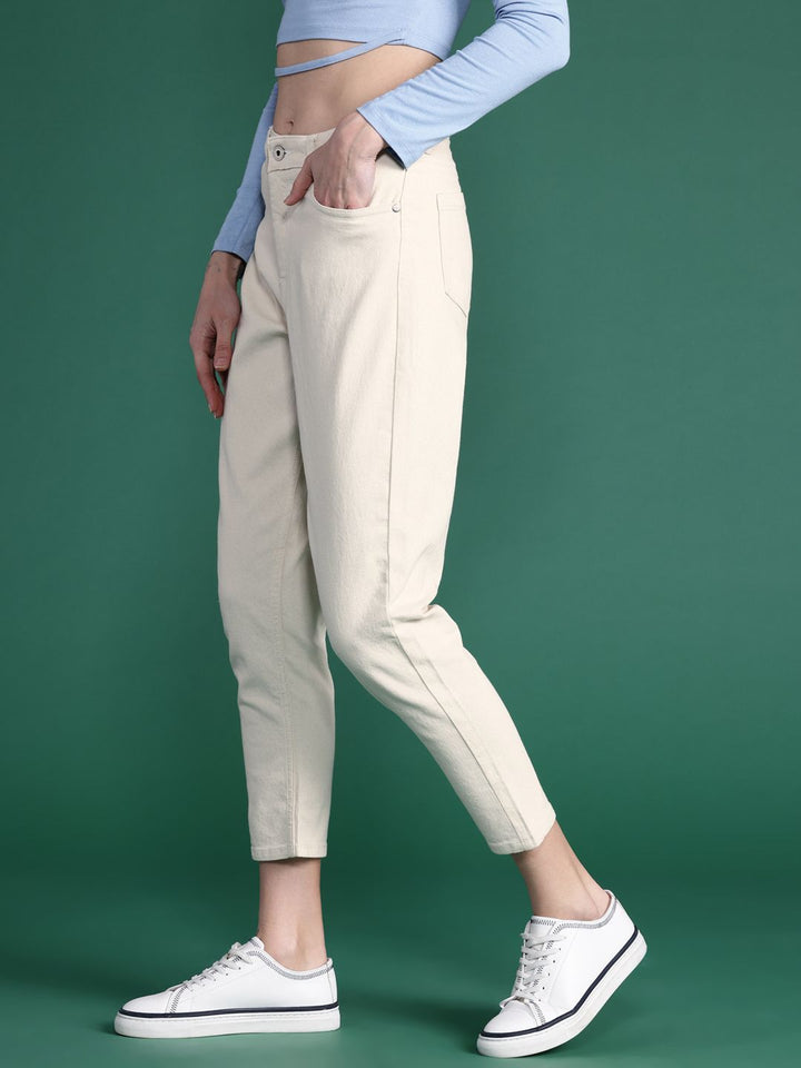 DressBerry Women Mom Fit Stretchable Jeans