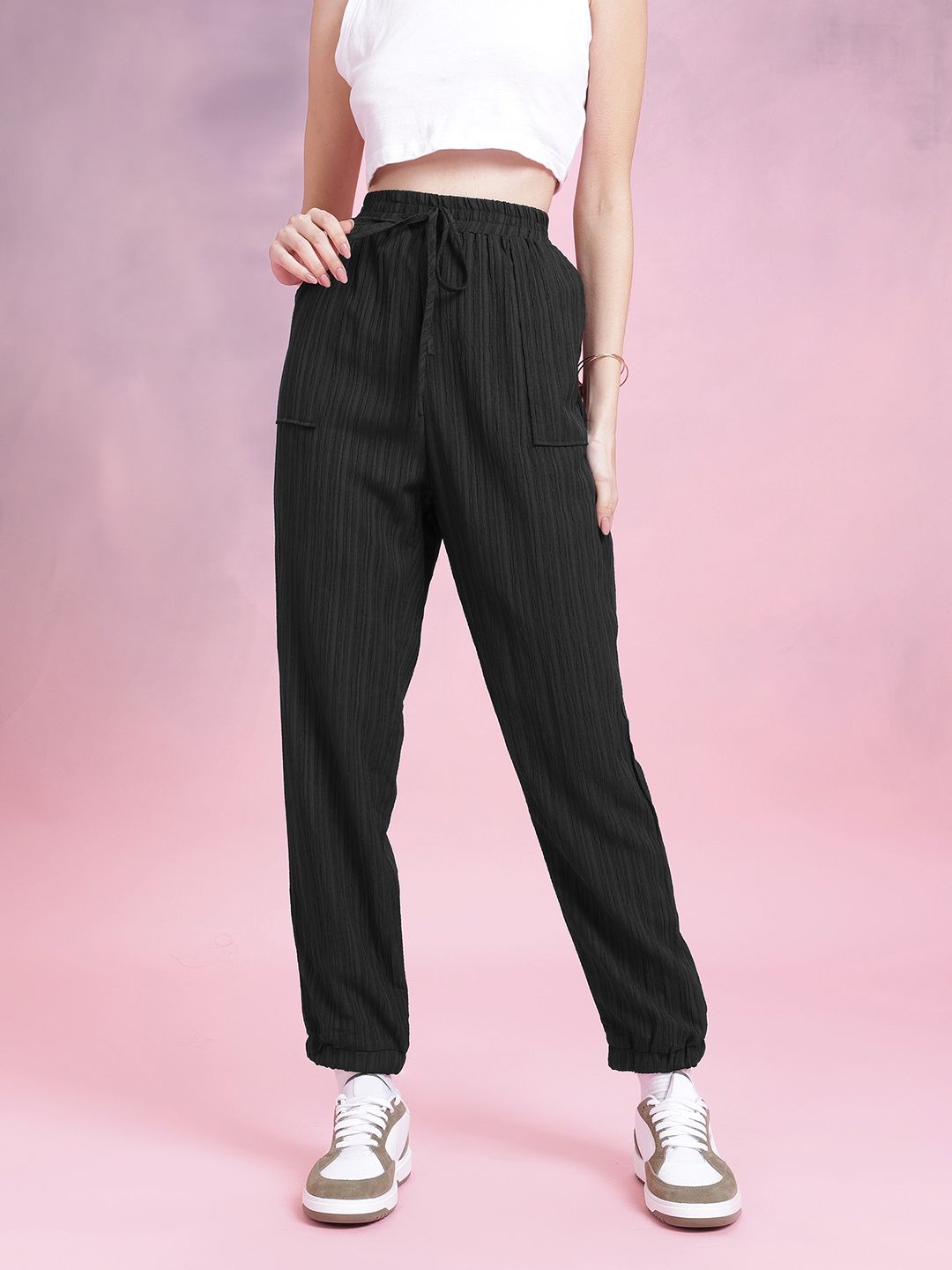 DressBerry Women Textured Joggers