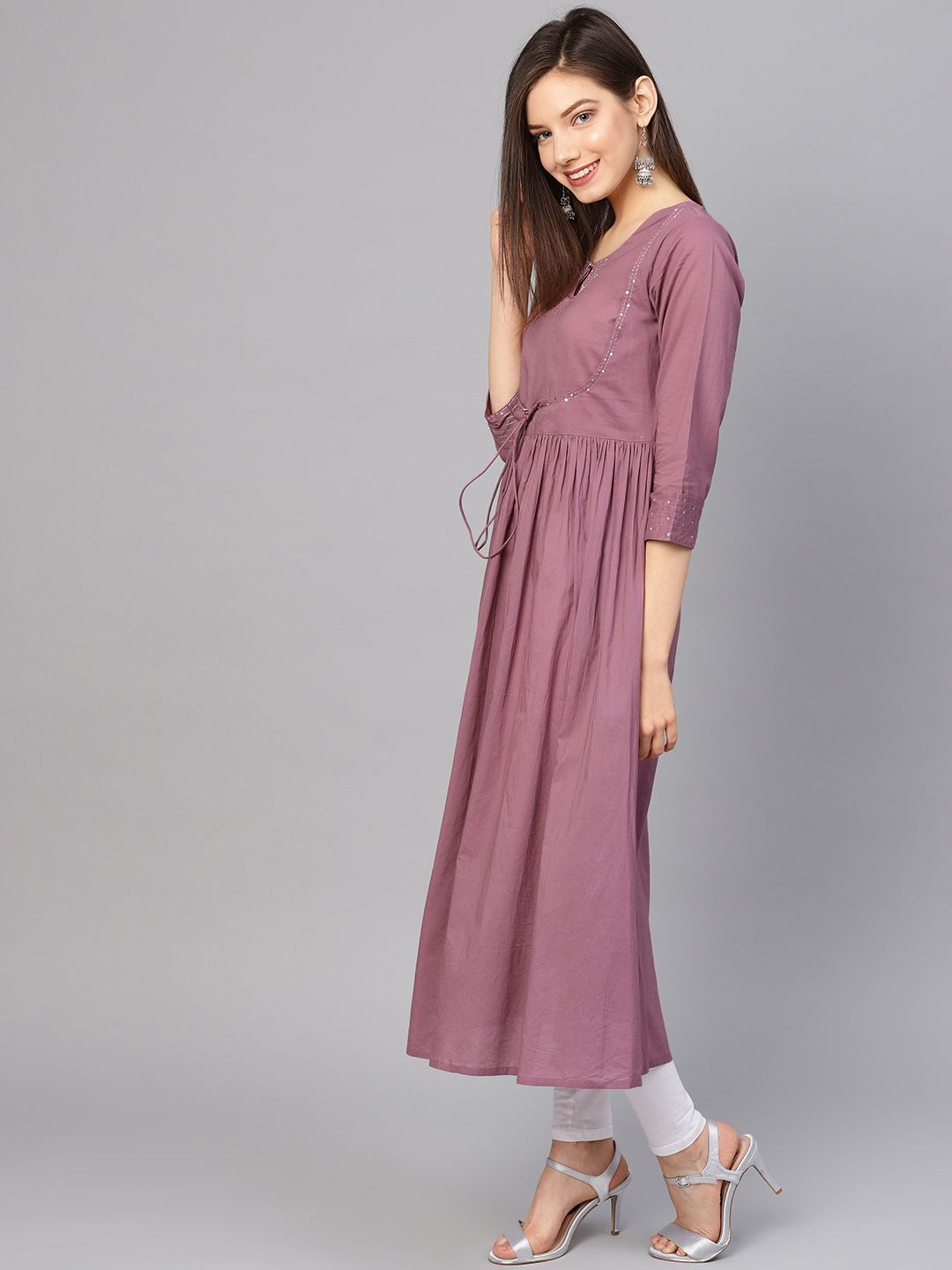 Varanga Women Mauve Sequinned Pure Cotton Gathered Keyhole Neck Kurta with Zari Work