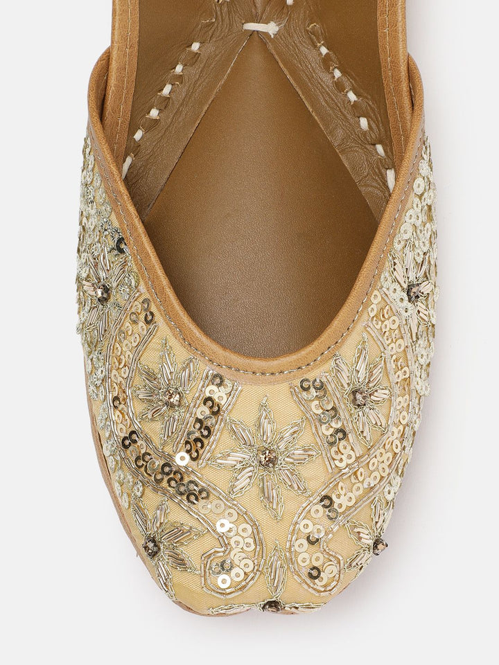 House of Pataudi Women Embellished Ethnic Mojaris