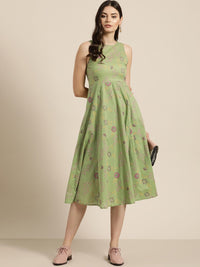 Shae by SASSAFRAS Women Green & Pink Printed Anarkali Kurta