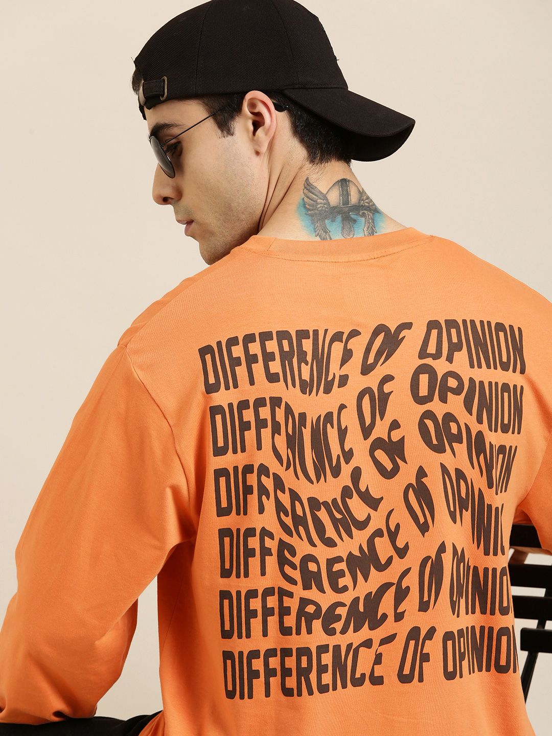 Difference of Opinion Men Coral Orange Printed Pure Cotton Loose Longline T-shirt