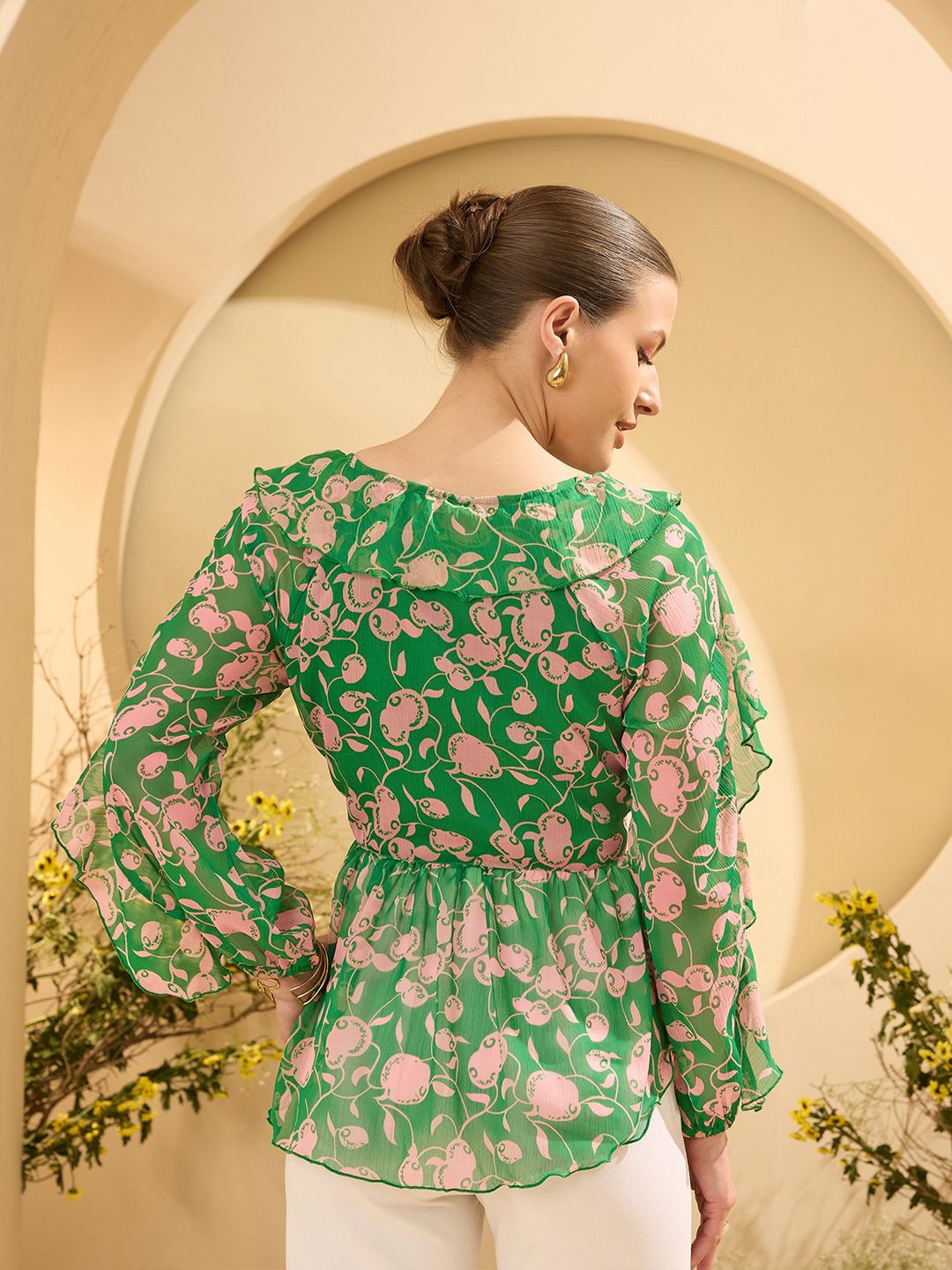 Antheaa Floral Printed Ruffles Detail V-Neck Puff Sleeves Peplum Top