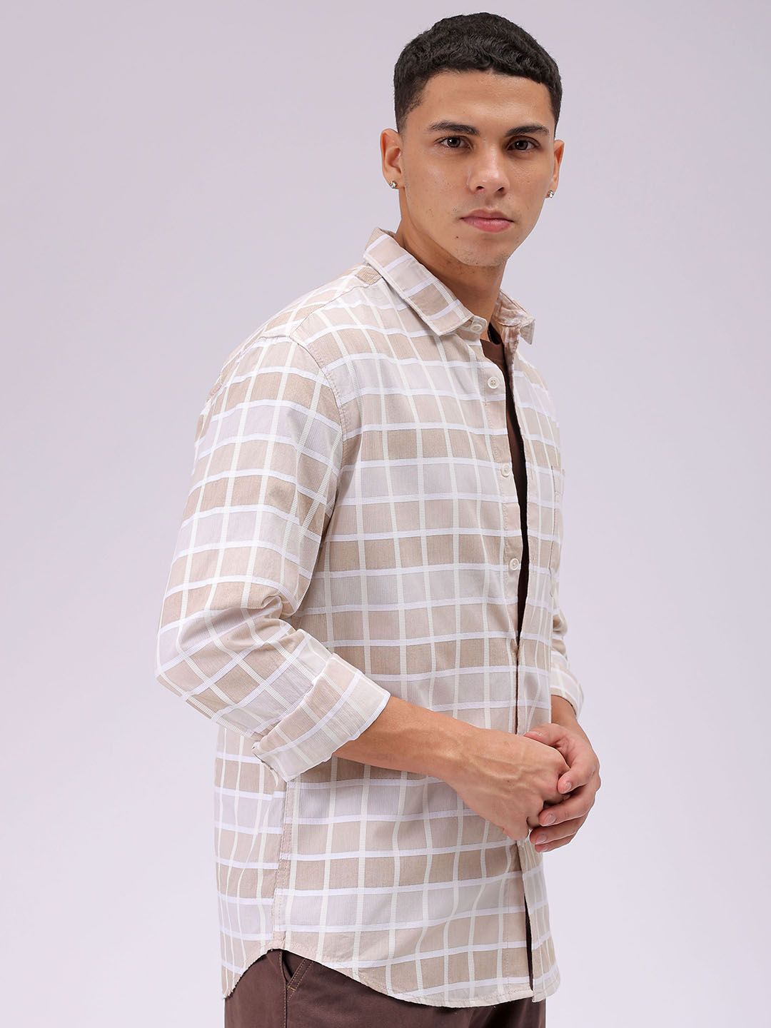 The Indian Garage Co Men Cutaway Collar Checked Cotton Slim Fit Casual Shirt