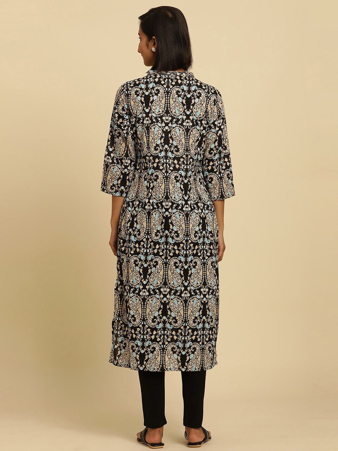 W Paisley Printed V Neck Straight Kurta