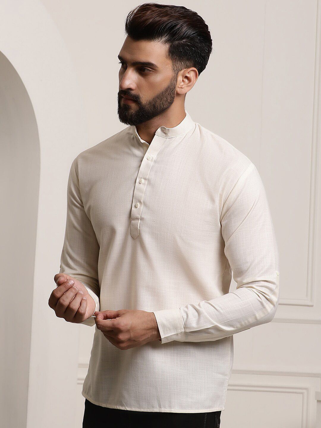 SOJANYA Mandarin Collar Roll Up Sleeves Kurta