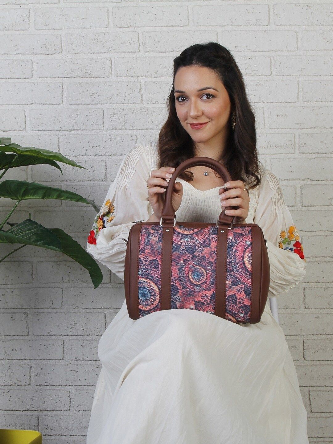 ZOUK Women Pink Printed Handicraft Fabric and Vegan Leather Handbag