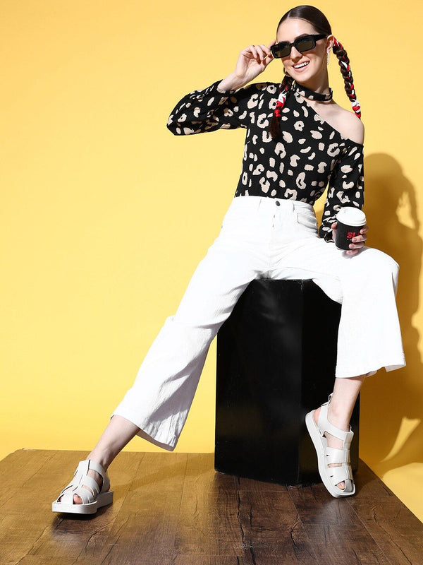 Berrylush Deep Black Animal Printed New Neckline Top