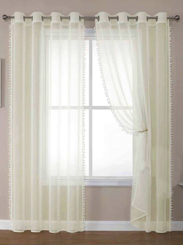 URBAN SPACE Cream-Coloured Set of 2 Window Curtain