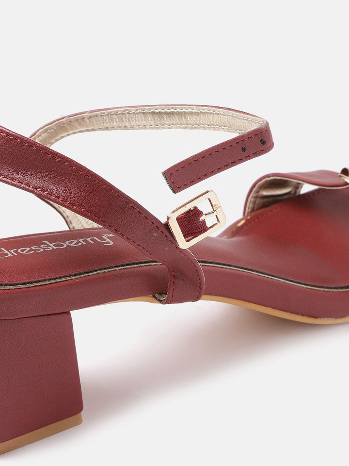 DressBerry Women Maroon Solid Block Heels with Buckle Detail