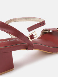 DressBerry Women Maroon Solid Block Heels with Buckle Detail