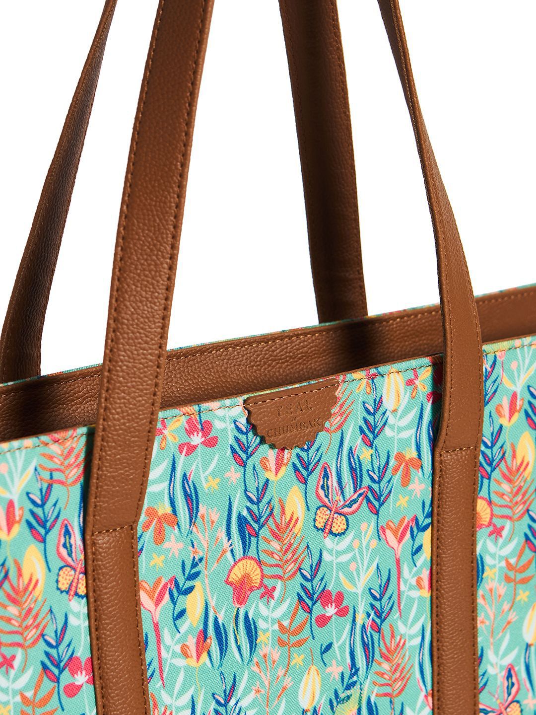 TEAL BY CHUMBAK Floral Printed Shopper Handheld Bag