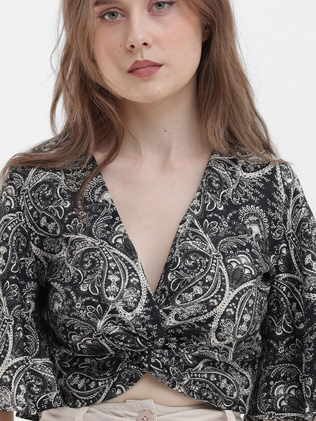 RAREISM Ethnic Motifs V-Neck Cotton Twisted Crop Top