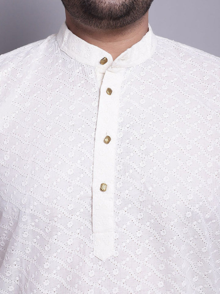 SOJANYA PLUS Ethnic Motifs Woven Design Regular Kurta With Pyjamas & Nehru Jacket