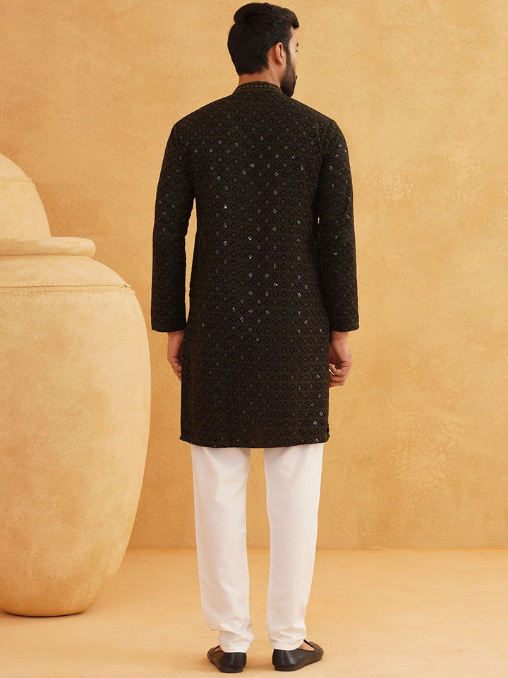 SOJANYA Kurta Kapas Tulen Bersulam Geometrik Biasa Dengan Churidar