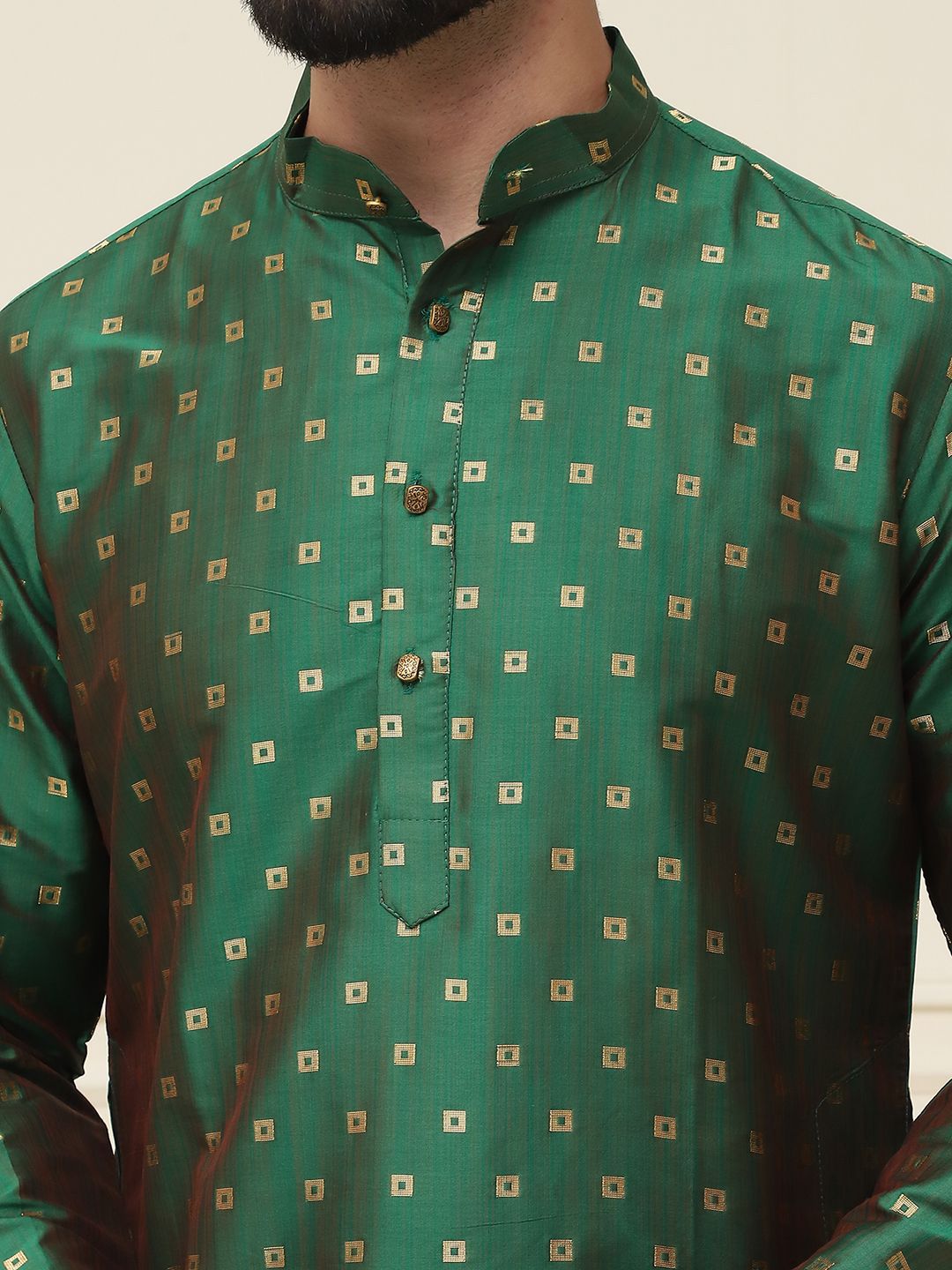 SOJANYA Geometric Mandarin Collar Kurta With Churidar