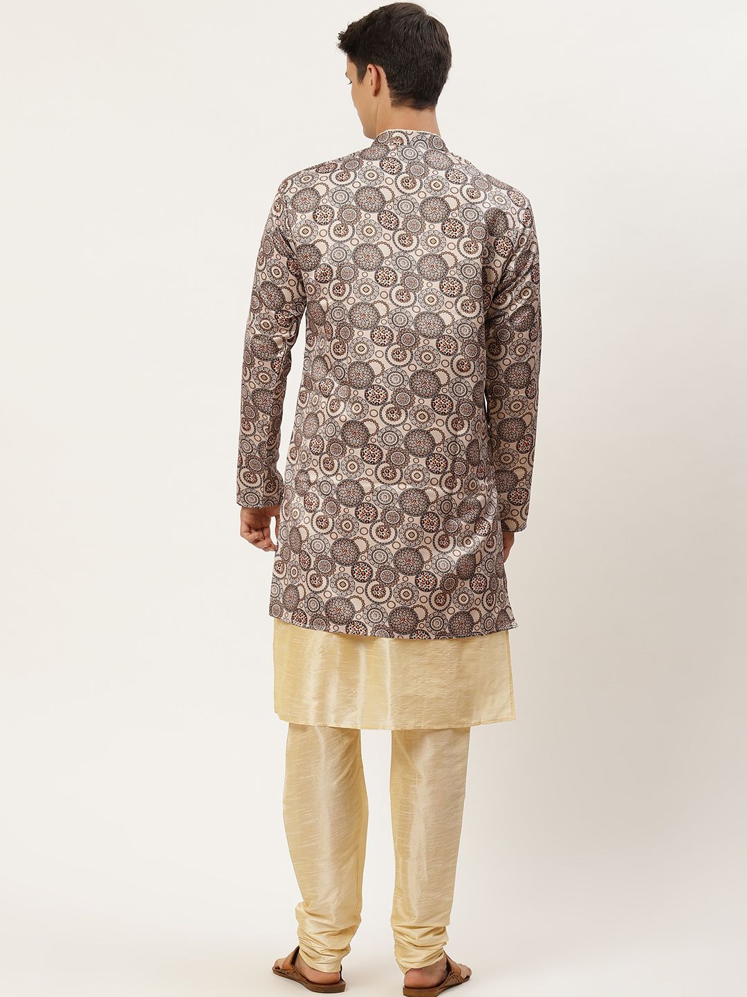 SOJANYA Men Beige Solid Kurta Set With Printed Jacket