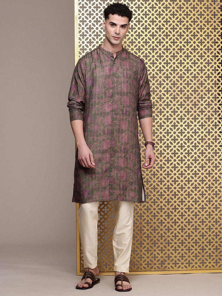 House of Pataudi Jashn Floral Printed Sequinned Indie Florals Kurta