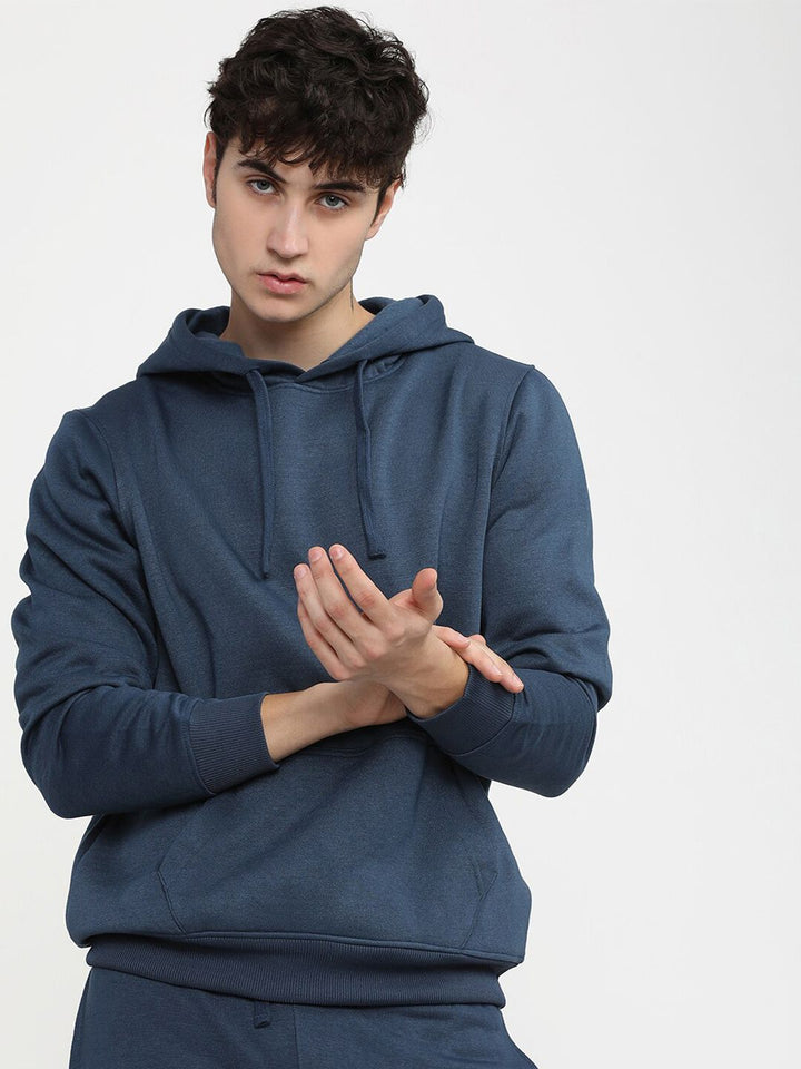 Highlander Men Biru Bertudung