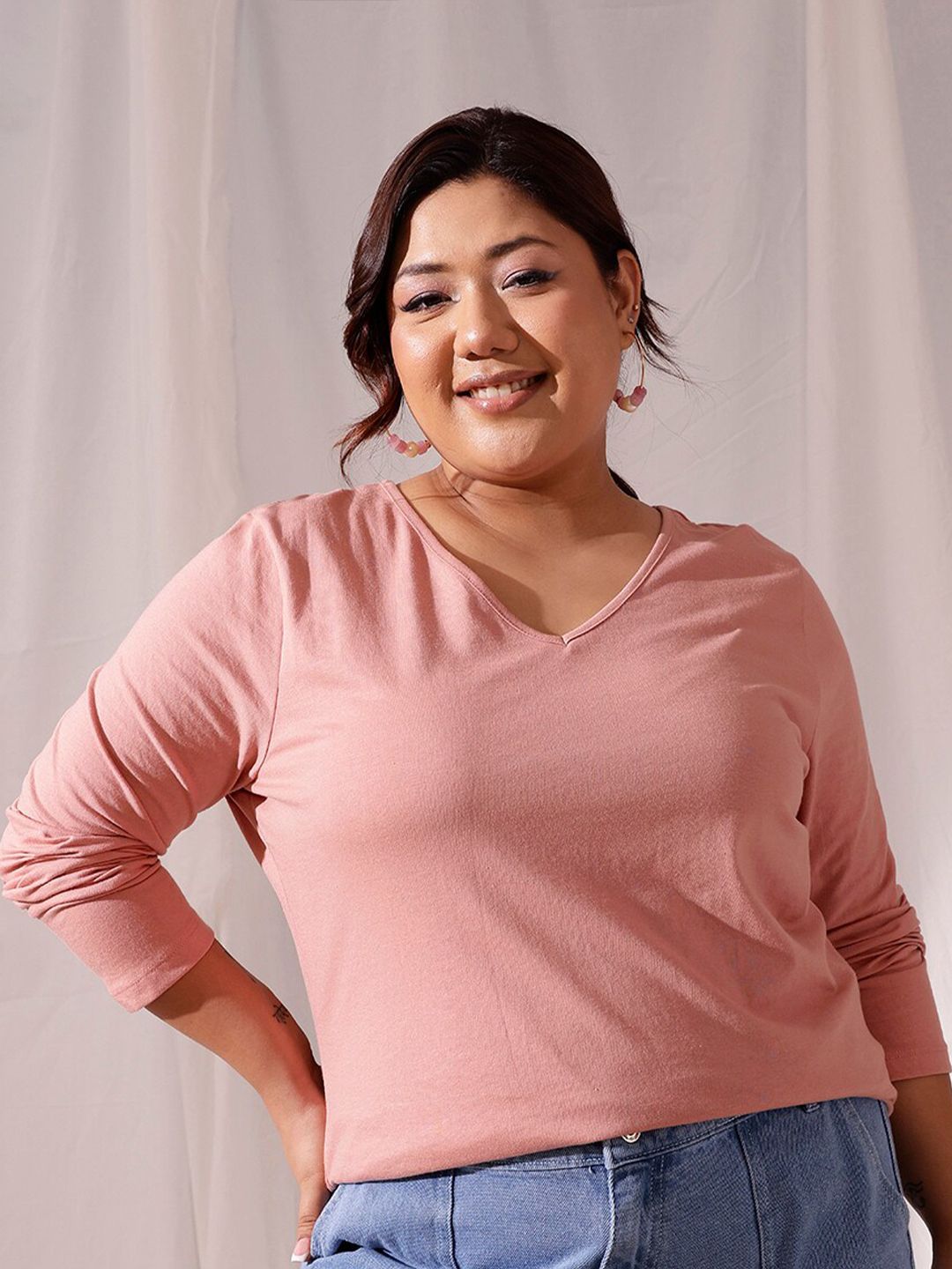 CURVY STREET Plus Size V-Neck Cotton T-shirt