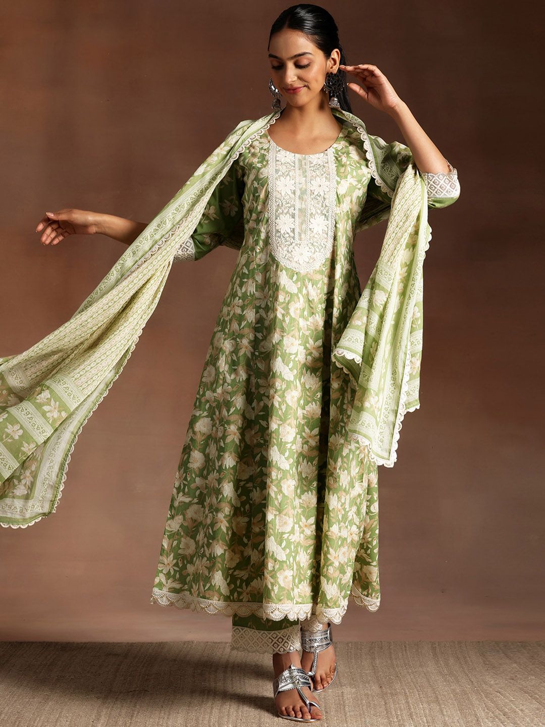Libas Floral Embroidered Thread Work Pure Cotton Kurta & Trousers With Dupatta