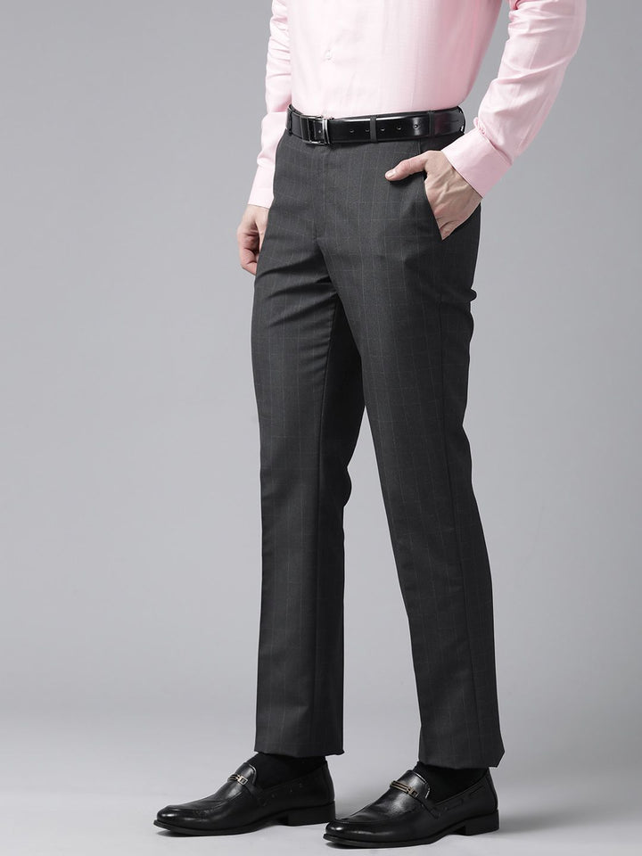 Park Avenue Men Checked Smart Fit Low-Rise Trousers