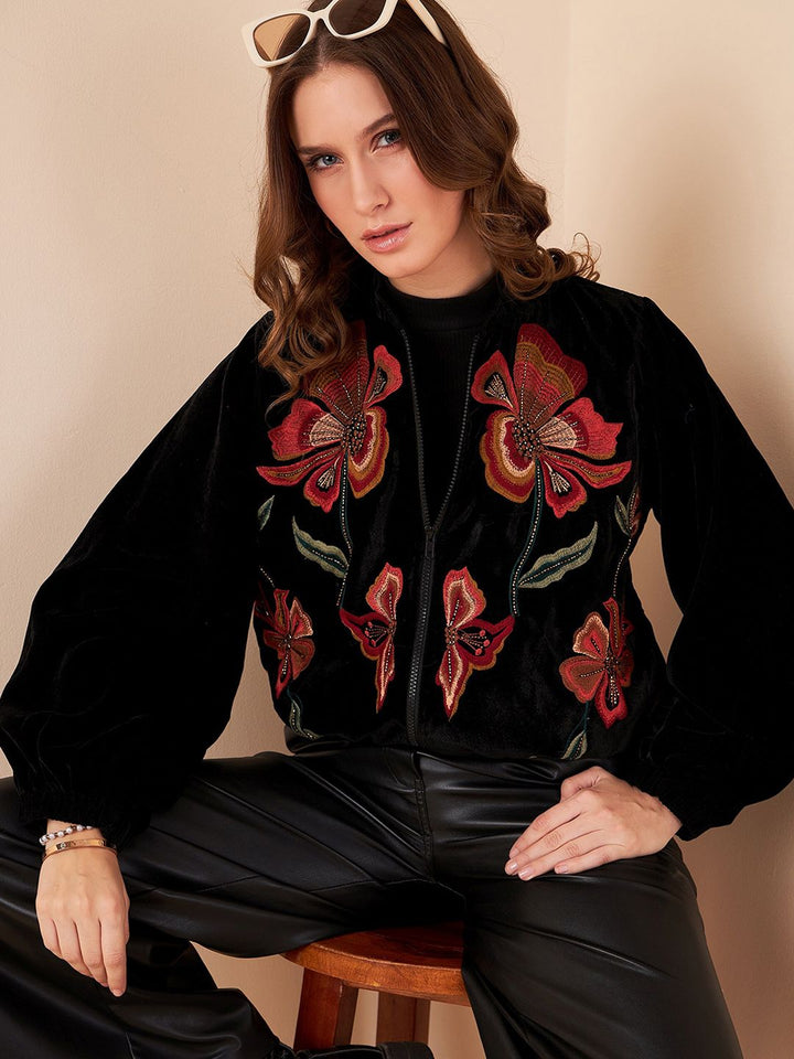 Antheaa Black Floral Collar Collar Collar Velvet Jacket yang disesuaikan