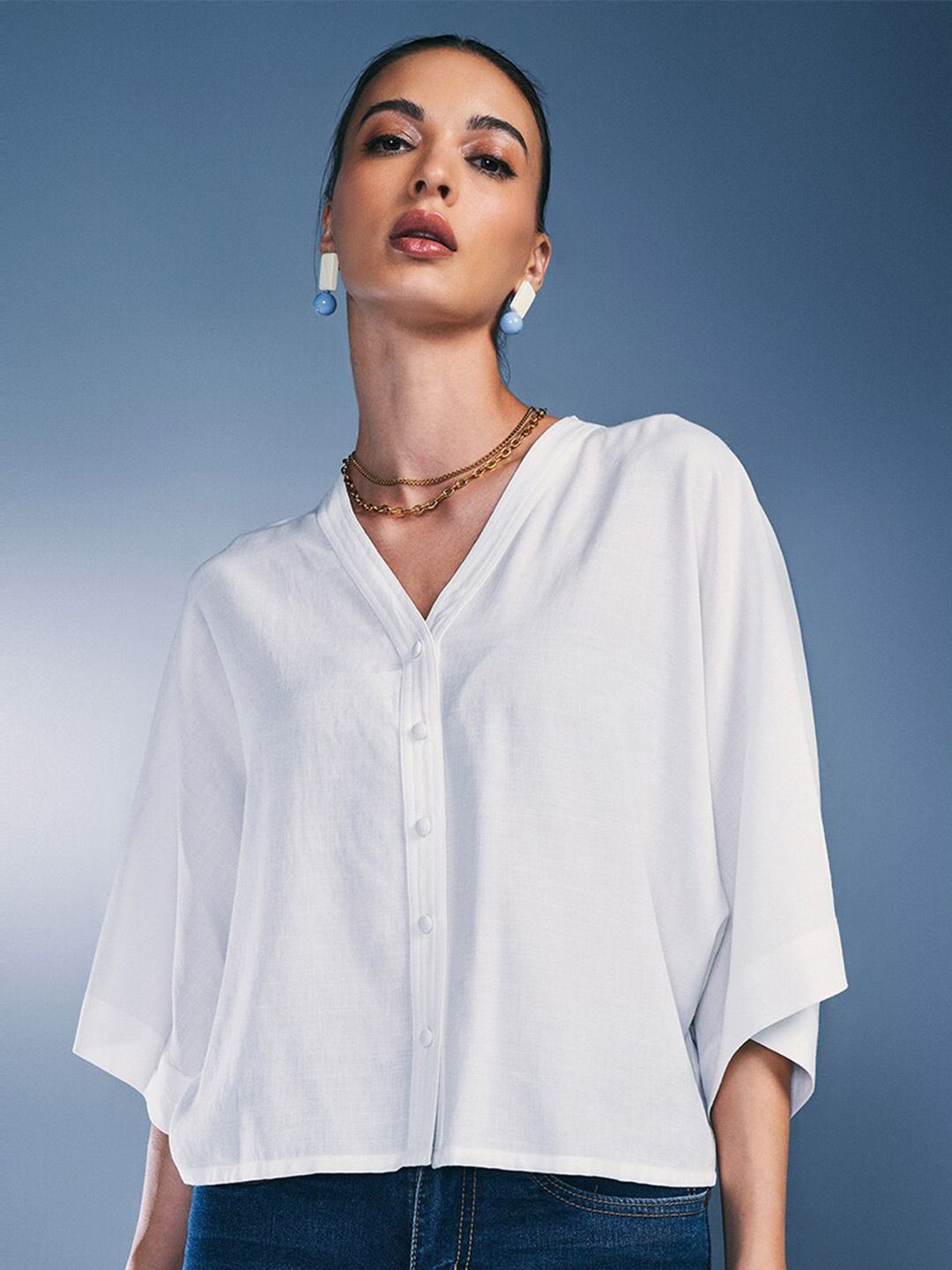 AND V-Neck Extended Sleeves Shirt Style Top