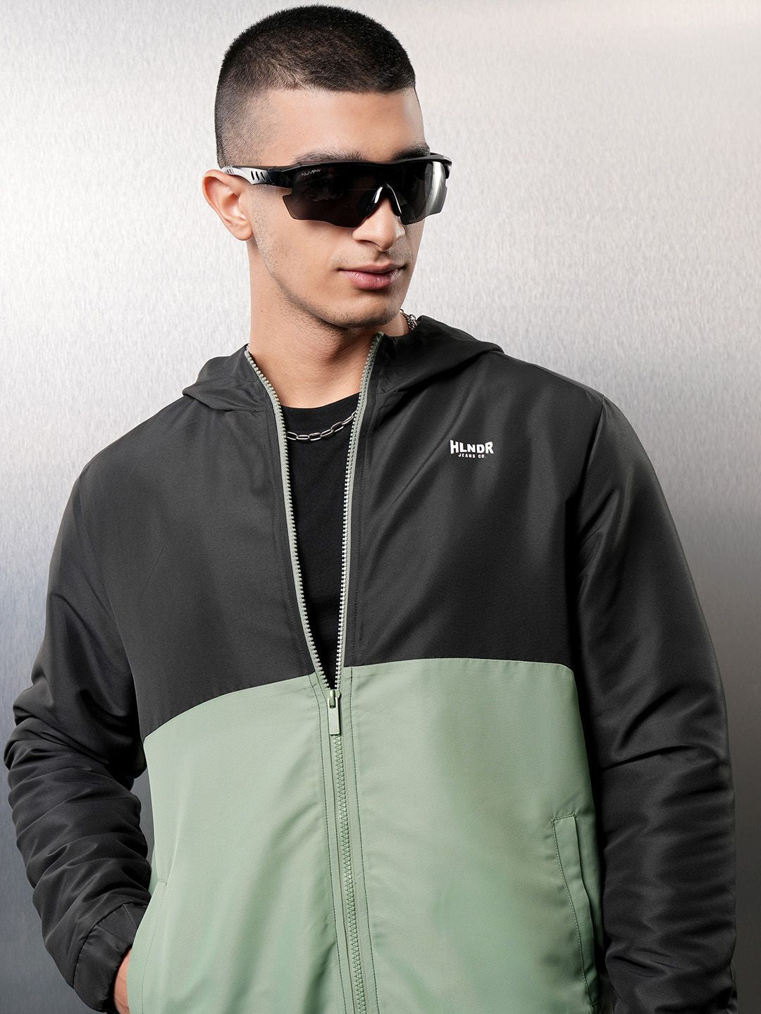 HIGHLANDER Men Colourblocked Crop Sporty Jacket