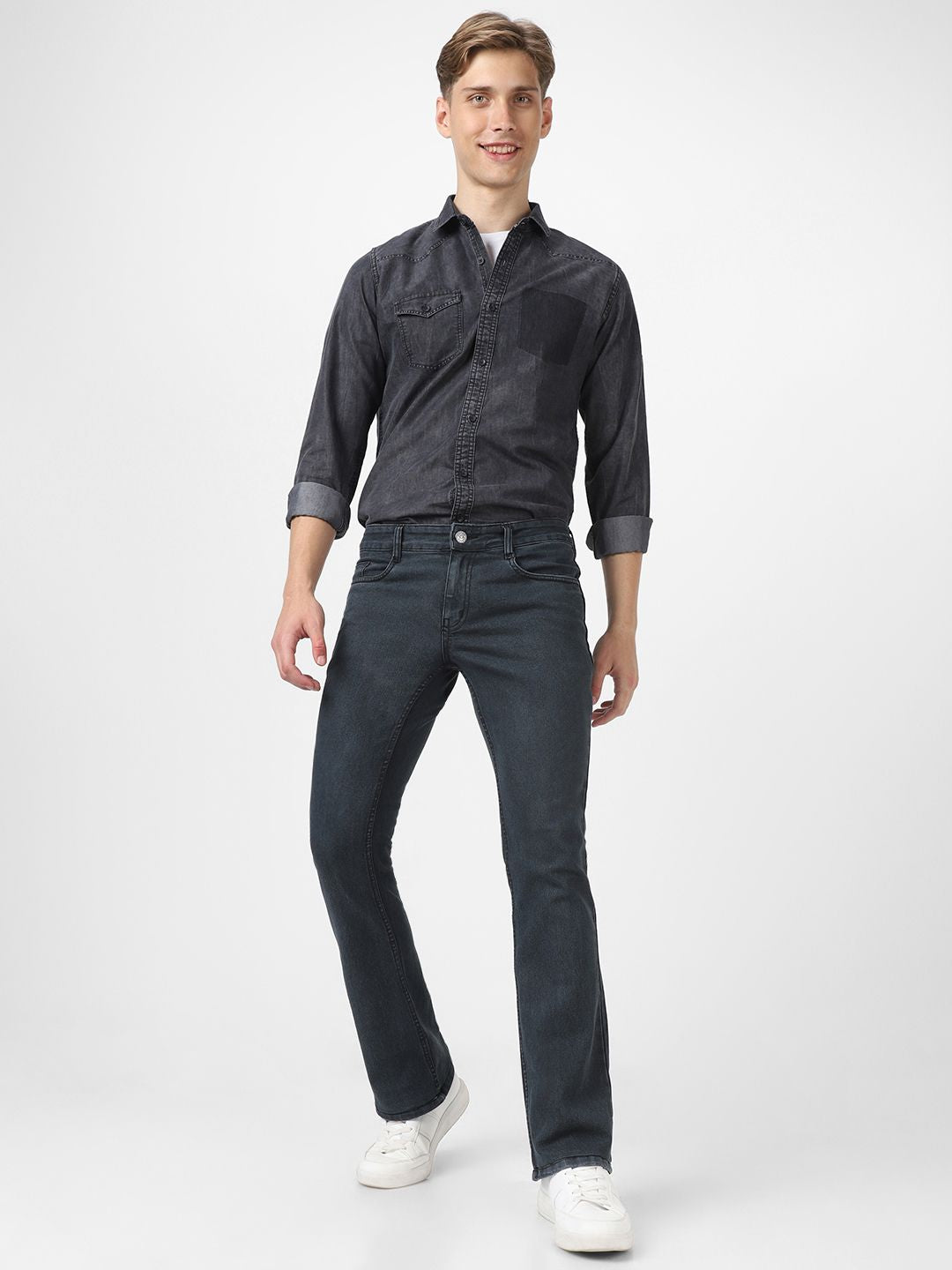 Urbano Fashion Men Mid Rise Light Fade Stretchable Bootcut Jeans