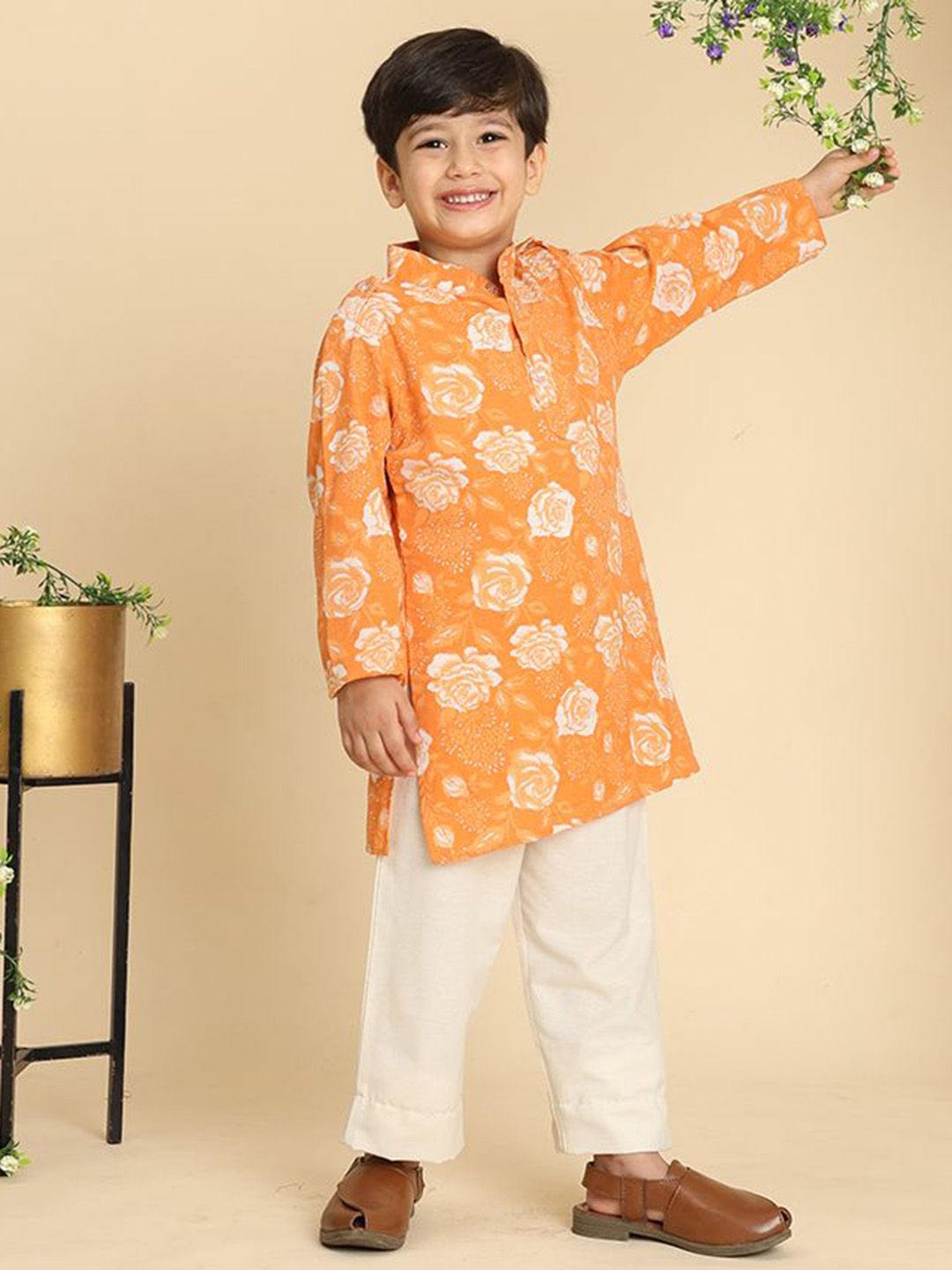 Cutiekins Boys Floral Printed Regular Kurta with Pyjamas