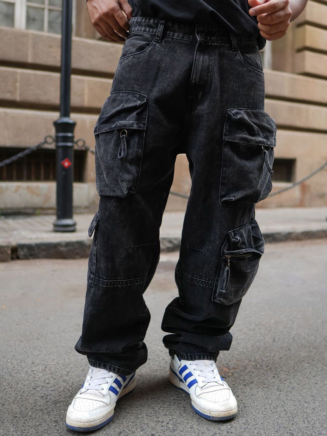 Powerlook Men Boyfriend Fit Mildly Distressed Jeans