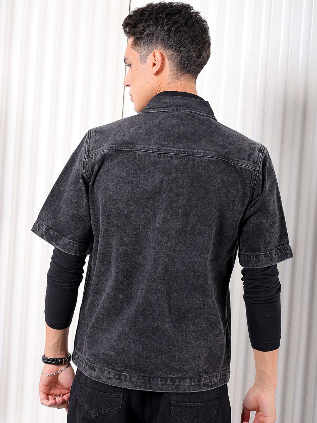 The Indian Garage Co Men Relaxed Fit Trucker Jacket