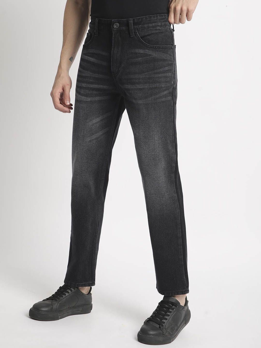 Bene Kleed Men Relaxed Fit Heavy Fade Jeans