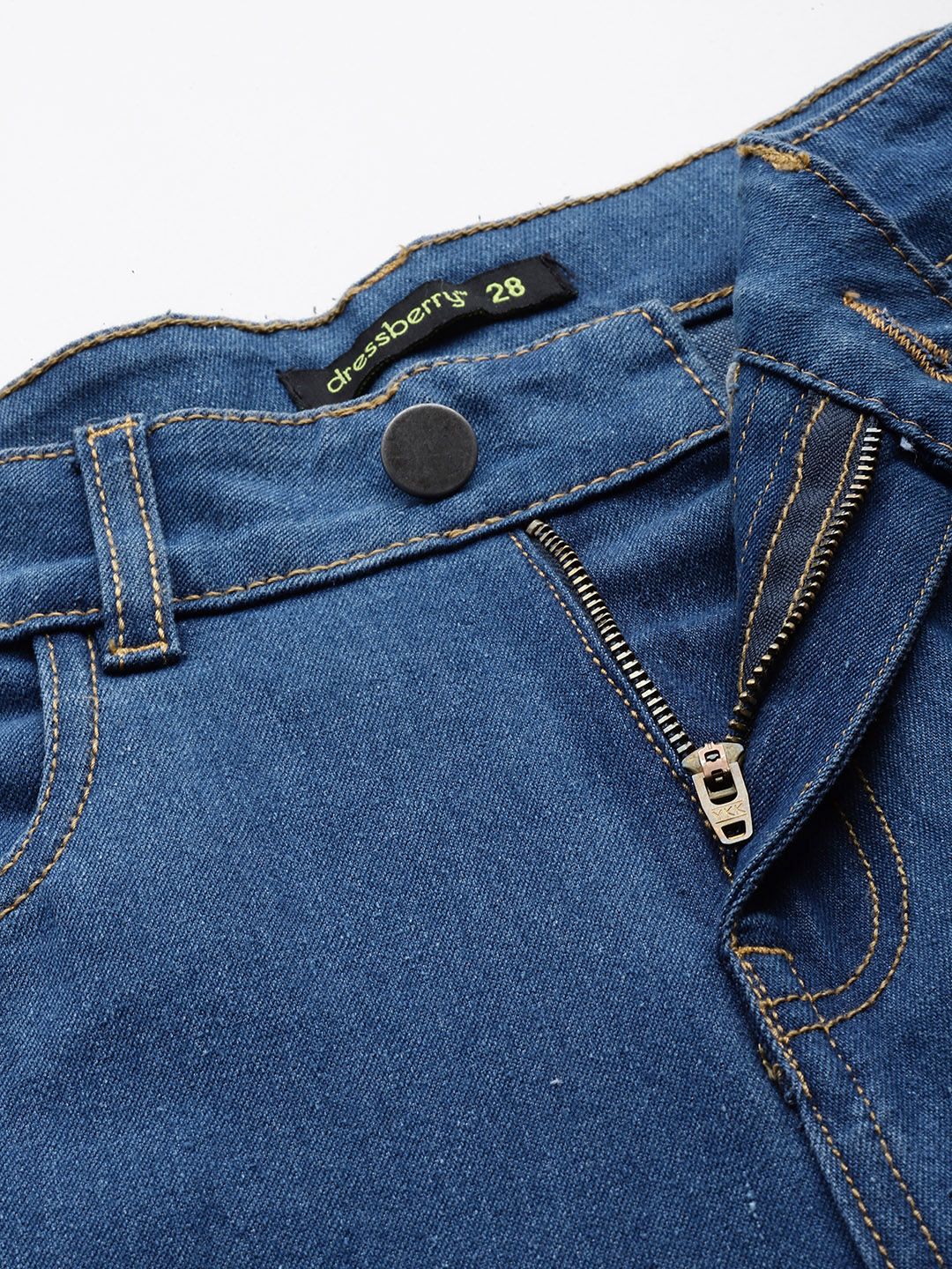 DressBerry Women High-Rise Stretchable Slouchy Fit Jeans with Detachable Chain