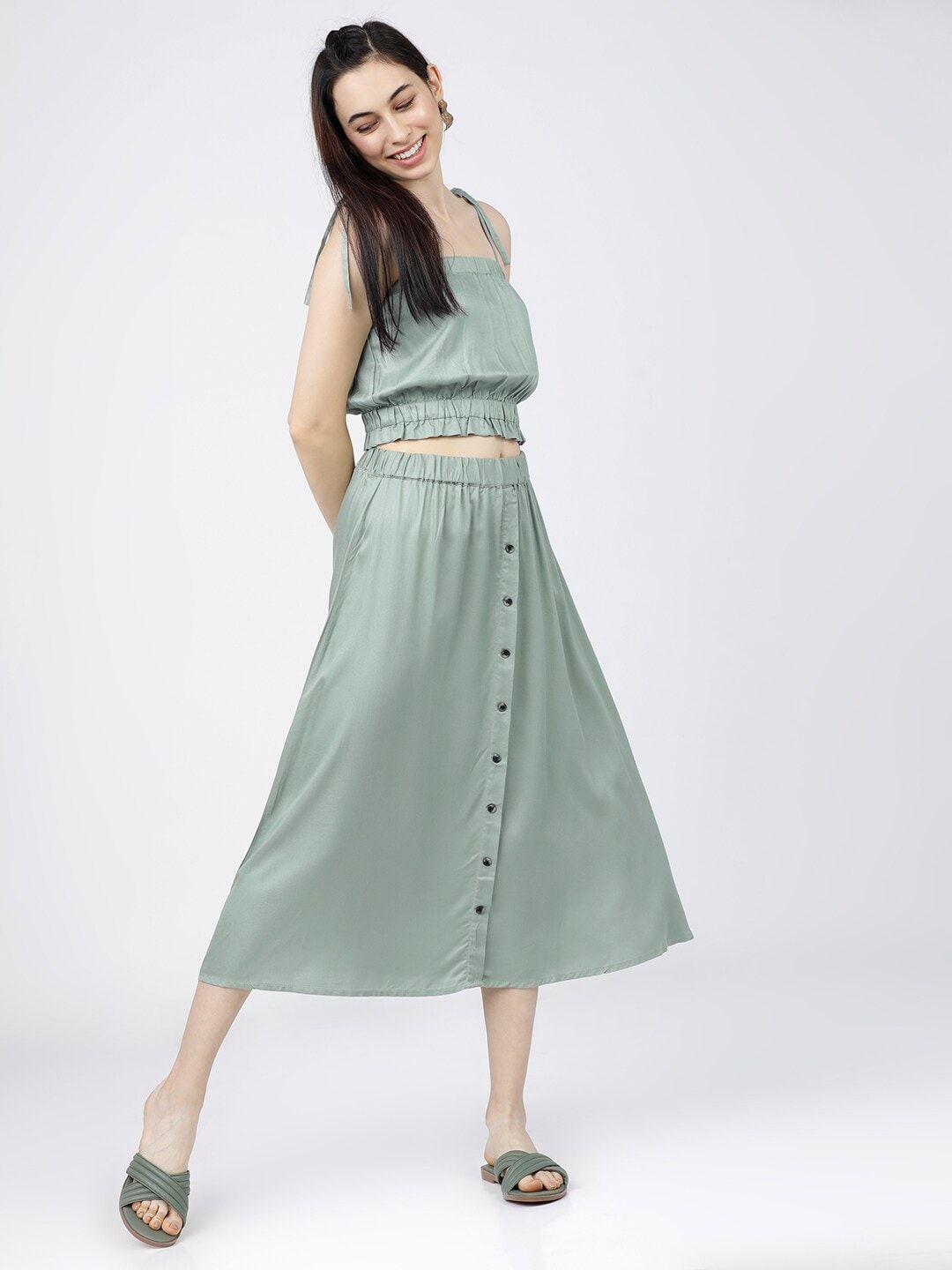 Tokyo Talkies Women Green Blouson Crop Top