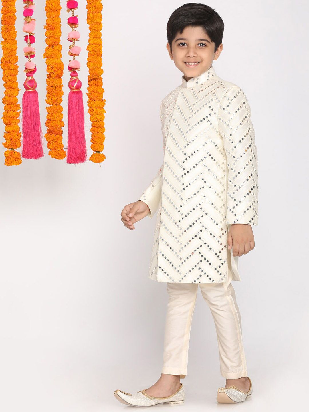VASTRAMAY Boys Embroidered Mirror Work Sherwani With Trousers