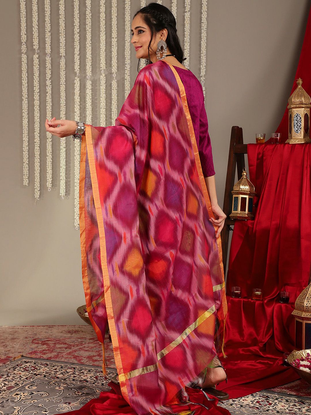 Varanga Ethnic Motifs Woven Design Regular Zari Work Kurta With Trousers & Dupatta