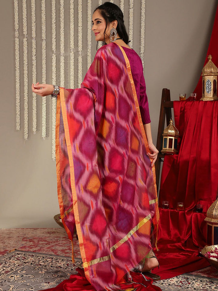 Varanga Ethnic Motifs Woven Design Regular Zari Work Kurta With Trousers & Dupatta