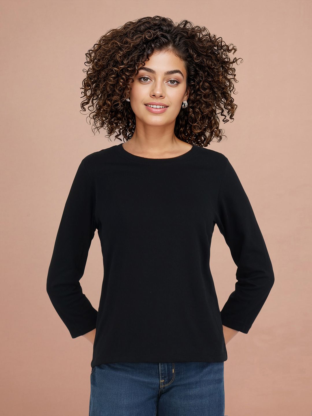 DressBerry Solid Round Neck Casual T-shirt