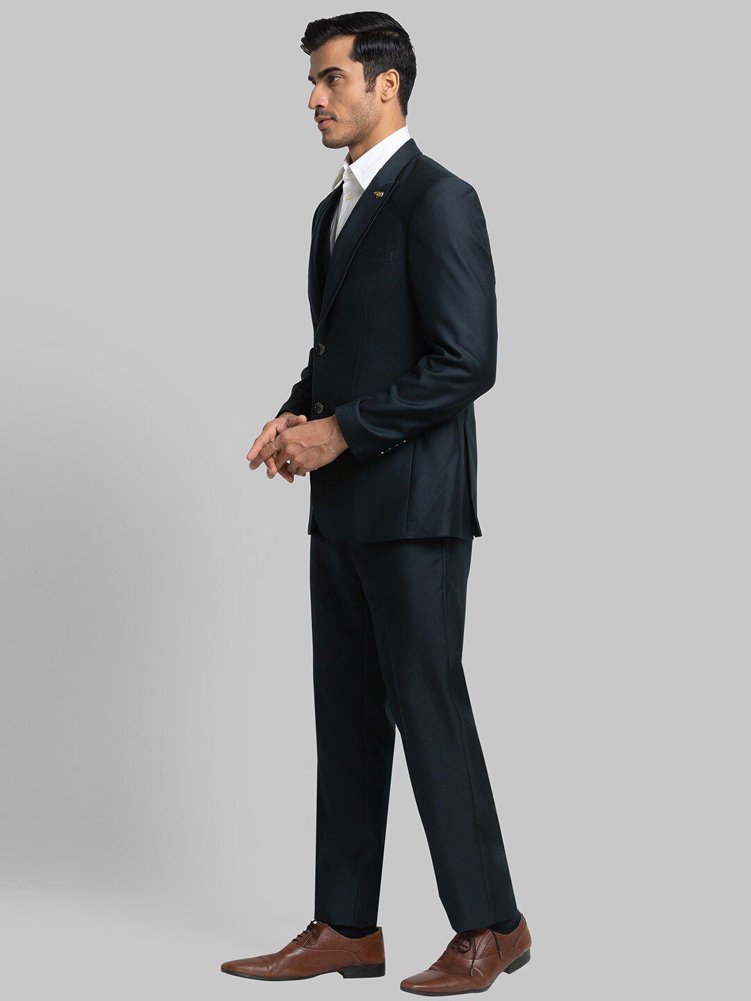 Raymond Men Single-Breasted Three-Piece Formal Suit