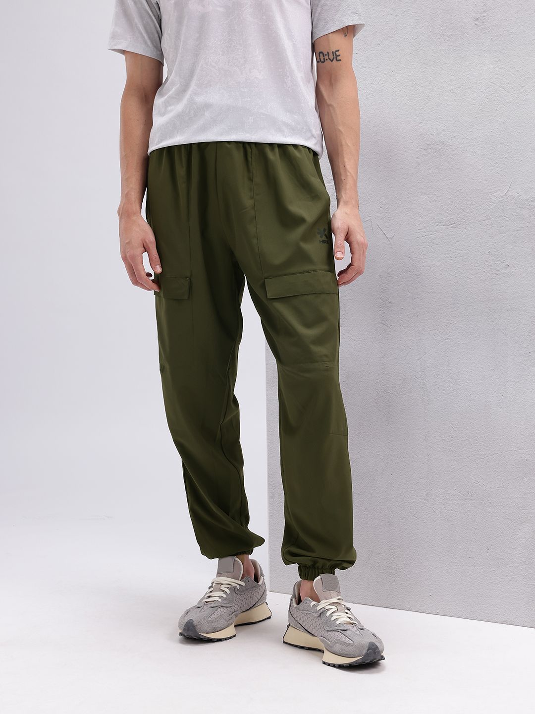 HRX by Hrithik Roshan Men Lifestyle Cargo-Style Joggers