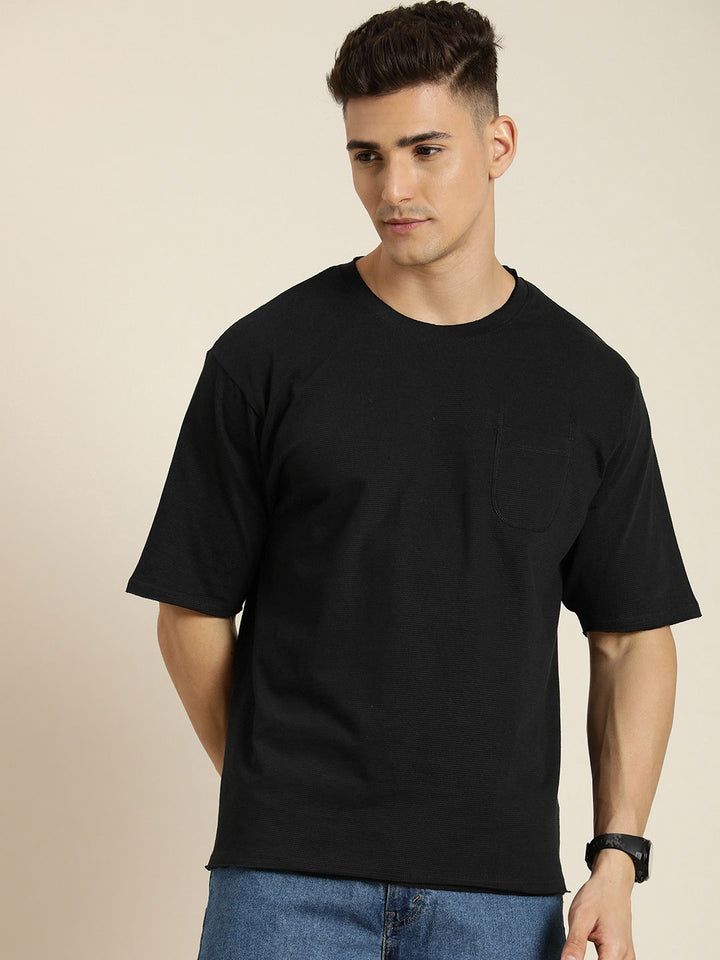 DILLINGER Men Honeycomb Structure Oversized Pocket T-shirt